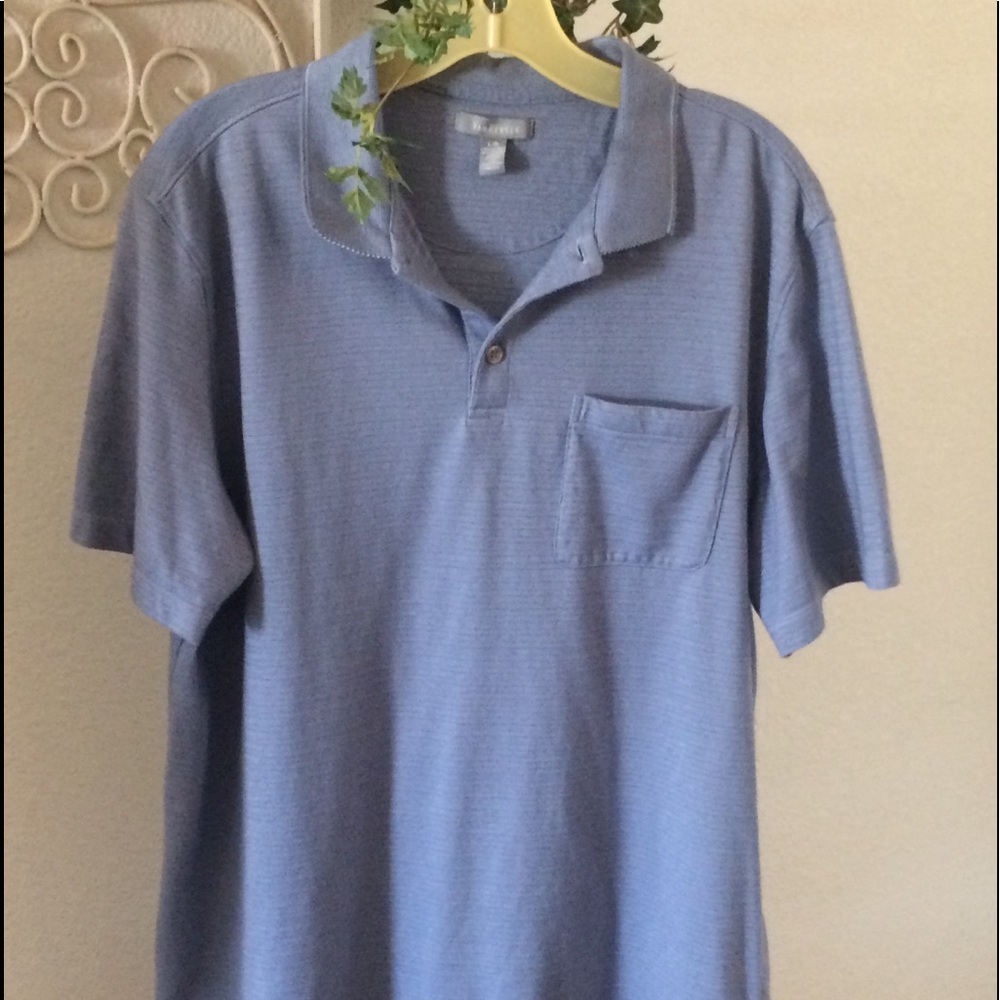 Men’s medium golf shirt